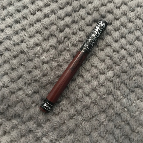 Kat Von D Other - Kat Von D Everlasting Liquid Lipstick